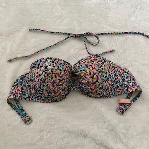 36D Victoria Secret swim top.